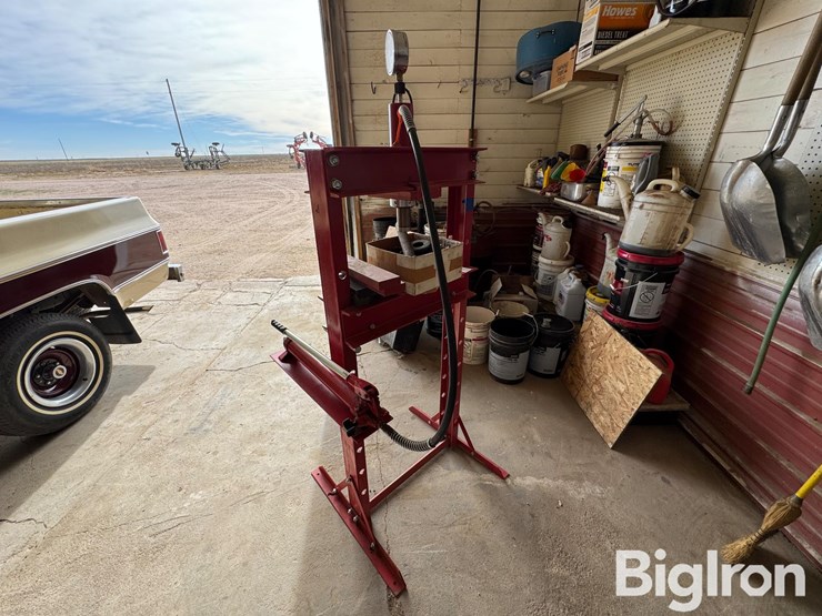 hydraulic-press-image-7