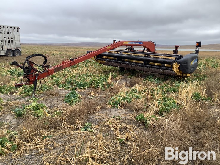 new-holland-h7150-image-1