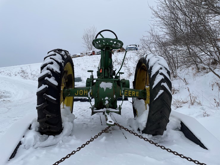 john-deere-b-image-6