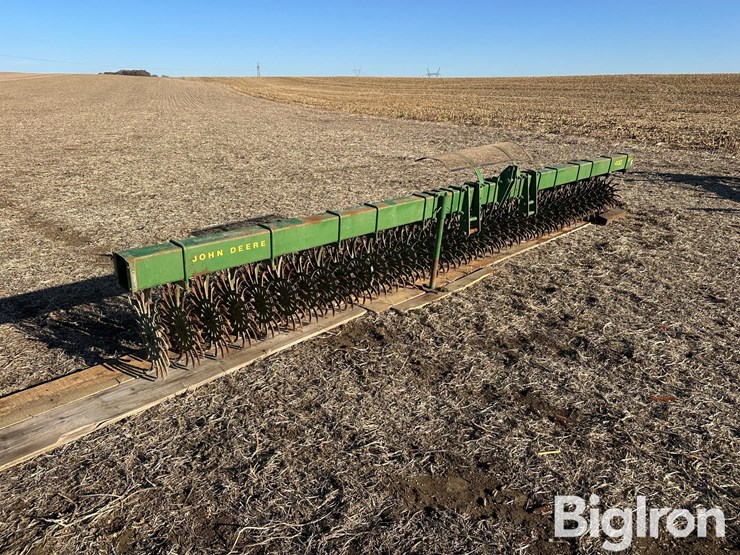 john-deere-400-image-3