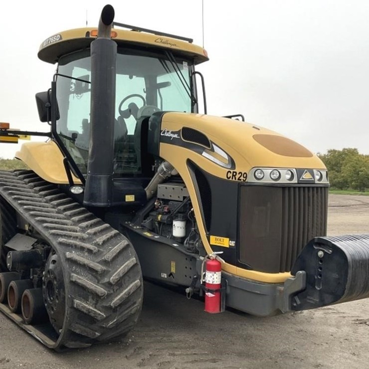 CHALLENGER MT765D