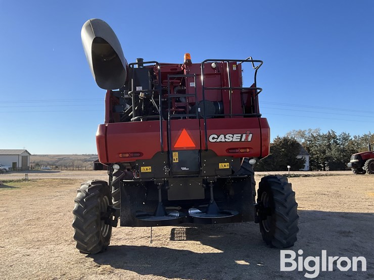 case-ih-5130-image-6