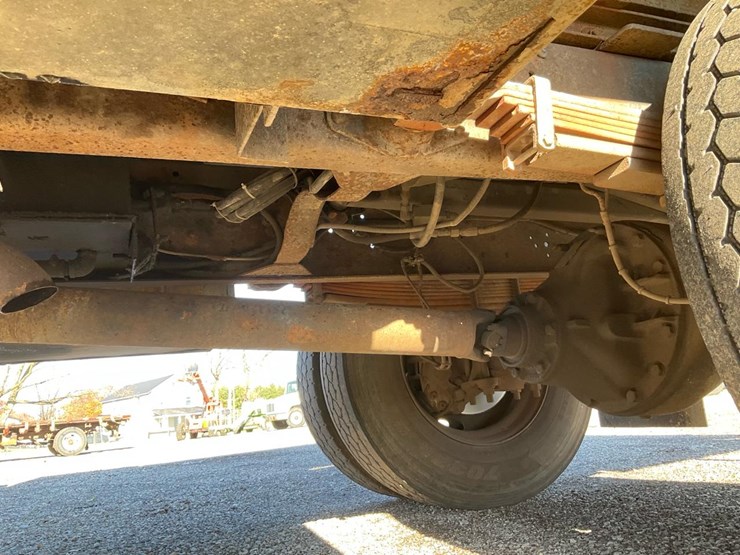 gmc-topkick-image-26