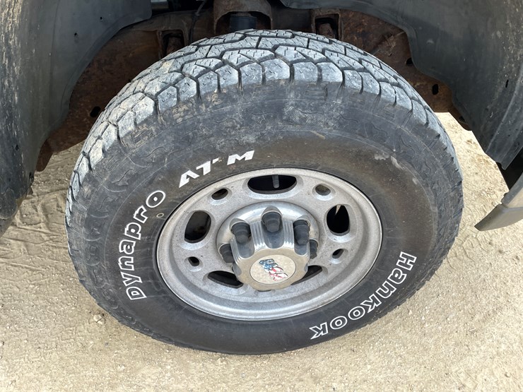 chevrolet-silverado-1500hd-image-119