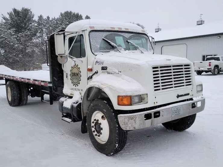 international-4900-image-2