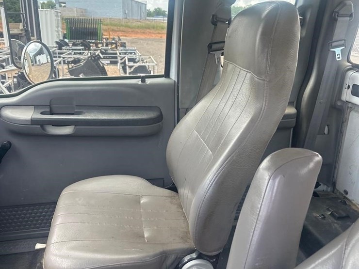 2005-ford-f650-sd-image-26