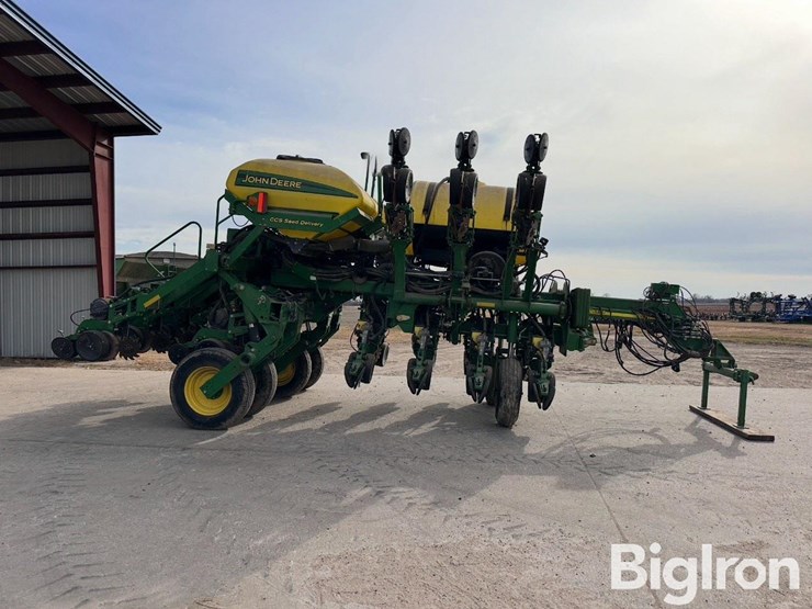 john-deere-1790-ccs-image-4