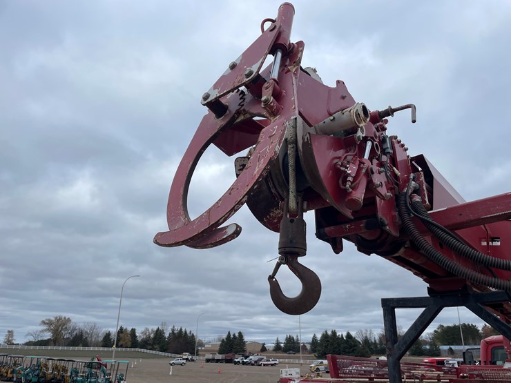 #1119-•-2009-freightliner-digger-derrick-(has-mn-title)-image-54