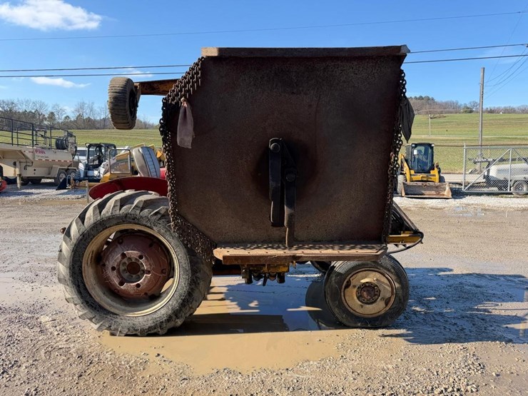 international-b414-image-6