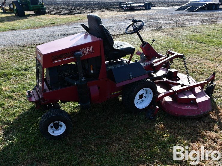 toro-groundsmaster-325d-image-5