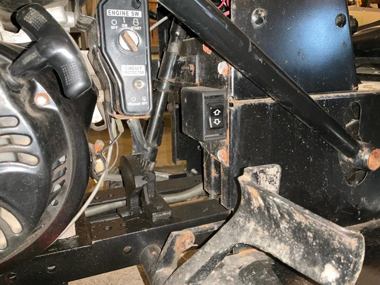 wheelhorse-312-8-image-15