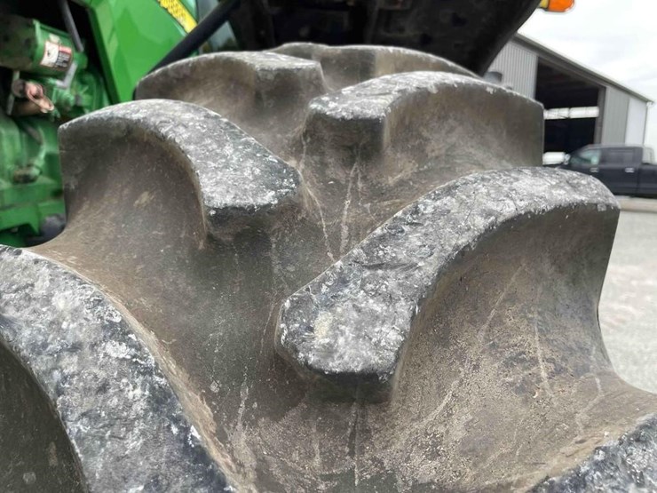 john-deere-8300-image-6