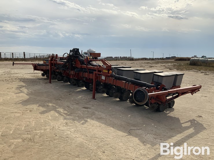 case-ih-1200-image-1