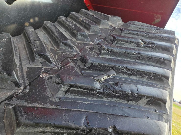 case-ih-620-image-22