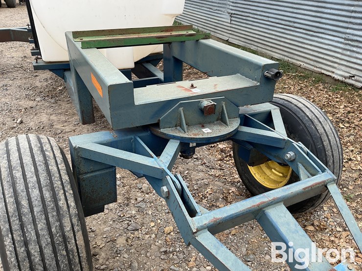 duo-lift-nurse-tank-trailer-image-16