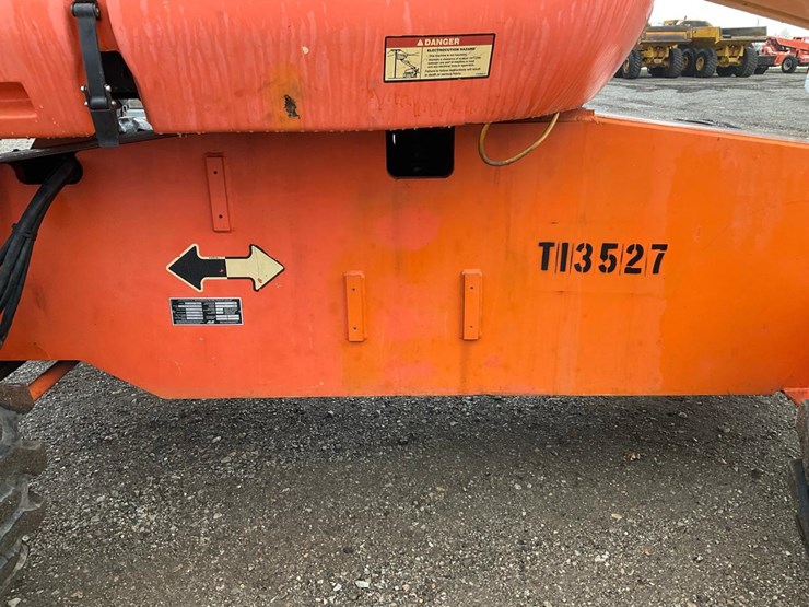 jlg-600s-image-67