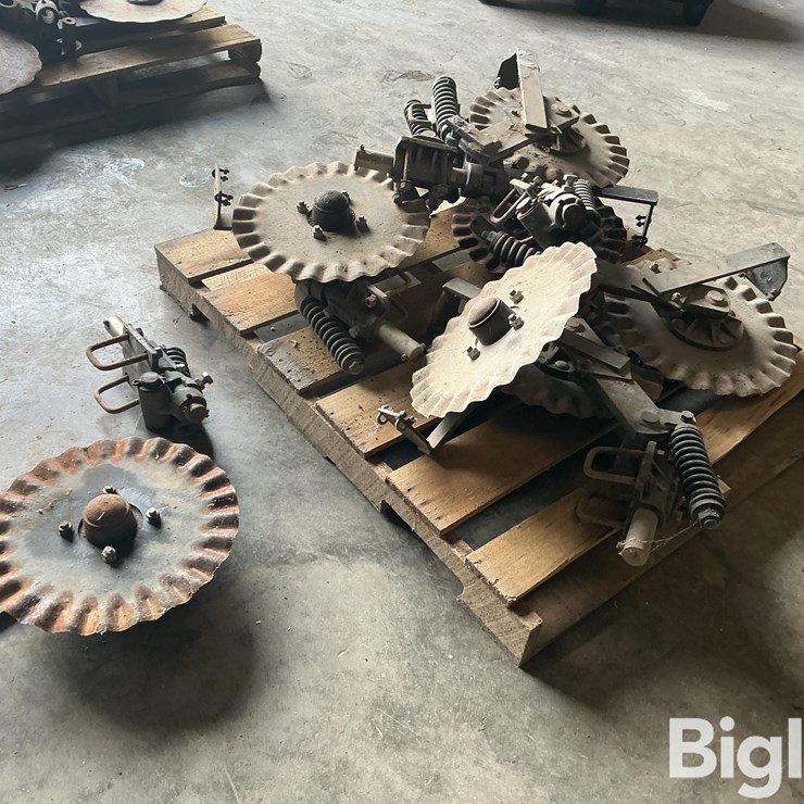 Yetter Fertilizer Opening Disks