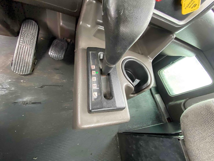 2016-kenworth-t400-image-52