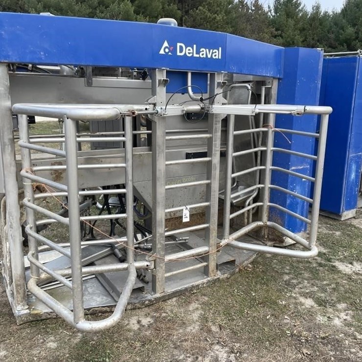 Delavel Classic VMS Milking Robot