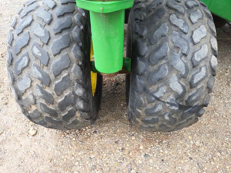 john-deere-1990-image-12