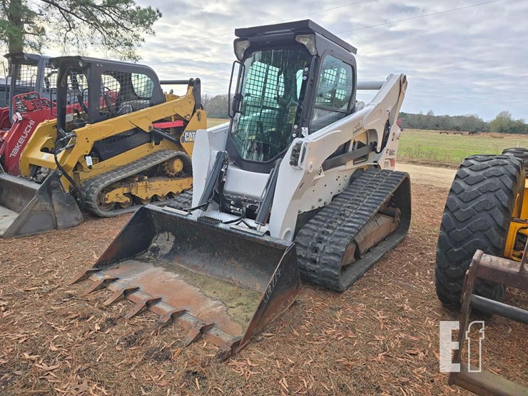 bobcat-t870-image-5