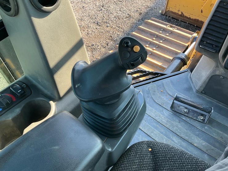 caterpillar-d3k2-lgp-image-71