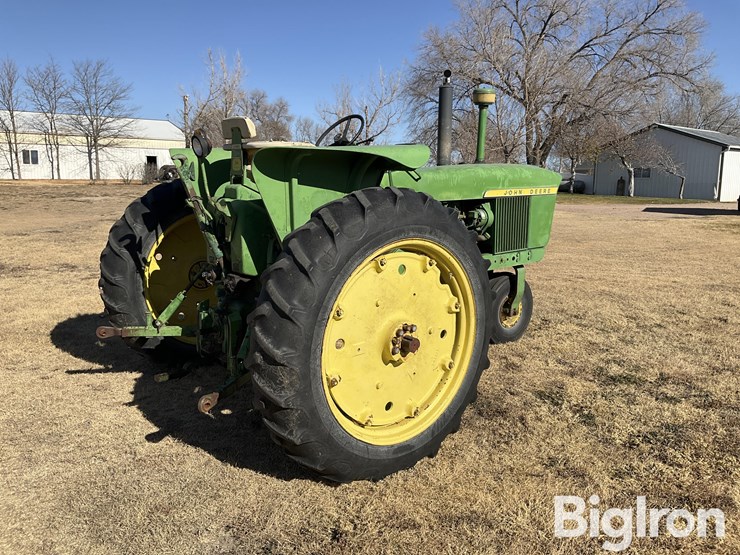 john-deere-2510-image-3