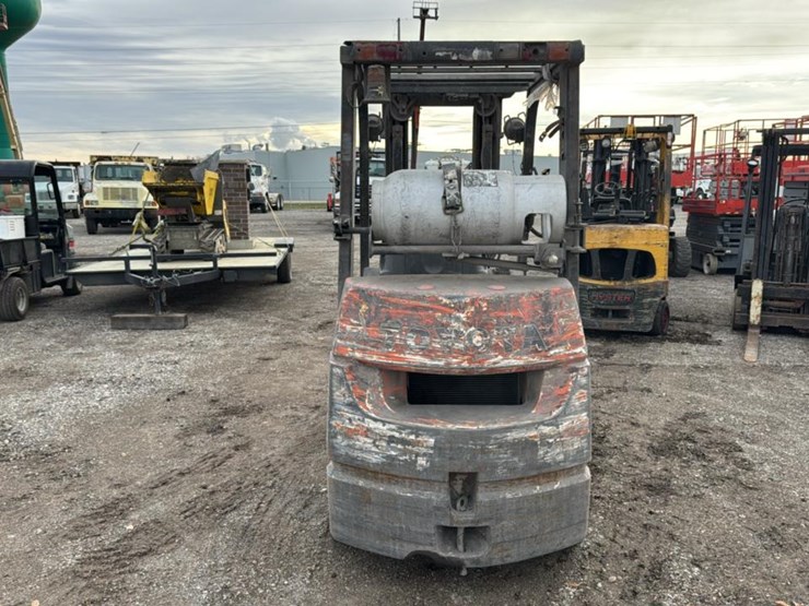 toyota-7fgcu25-image-4