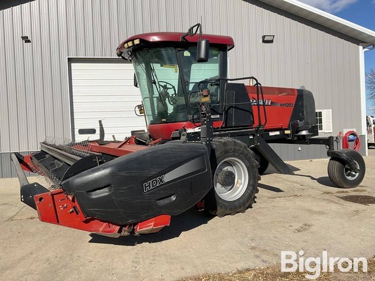 case-ih-wd1203-image-1