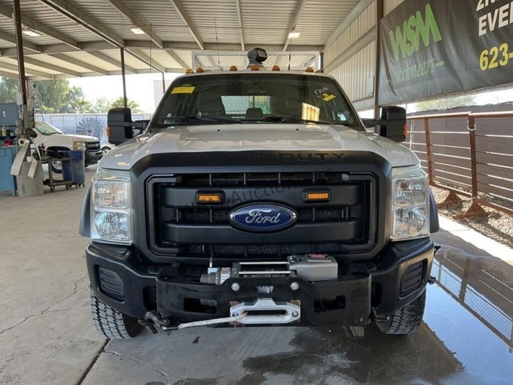 2016-ford-f550-image-3