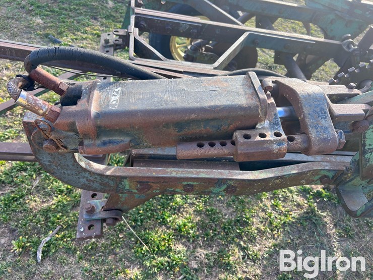 john-deere-5-image-16