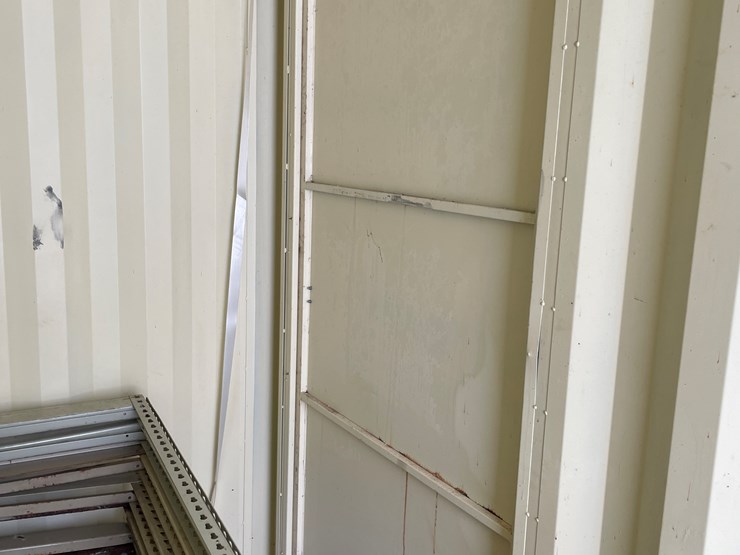 #7484-•-12'-shipping-container-image-5