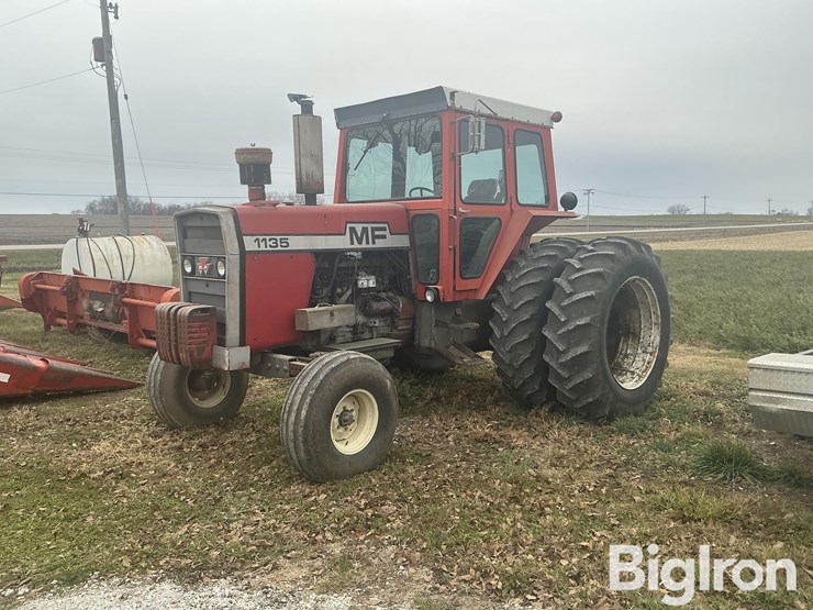 massey-ferguson-1135-image-1