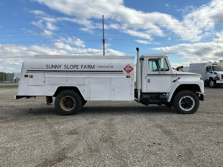 international-1854s-image-6