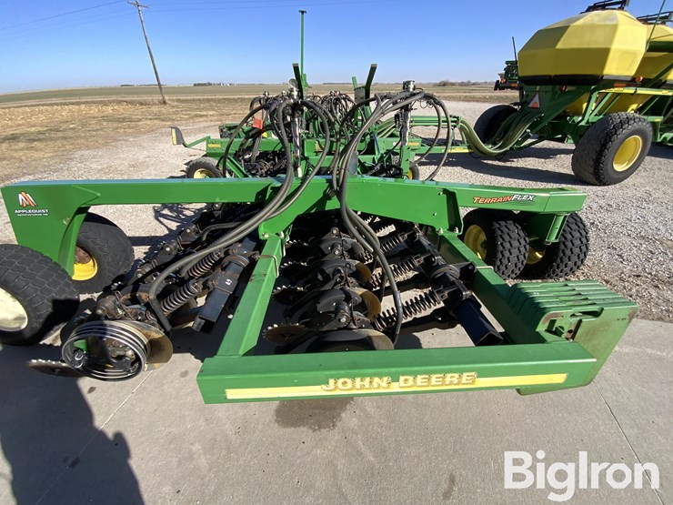 john-deere-1860-image-20