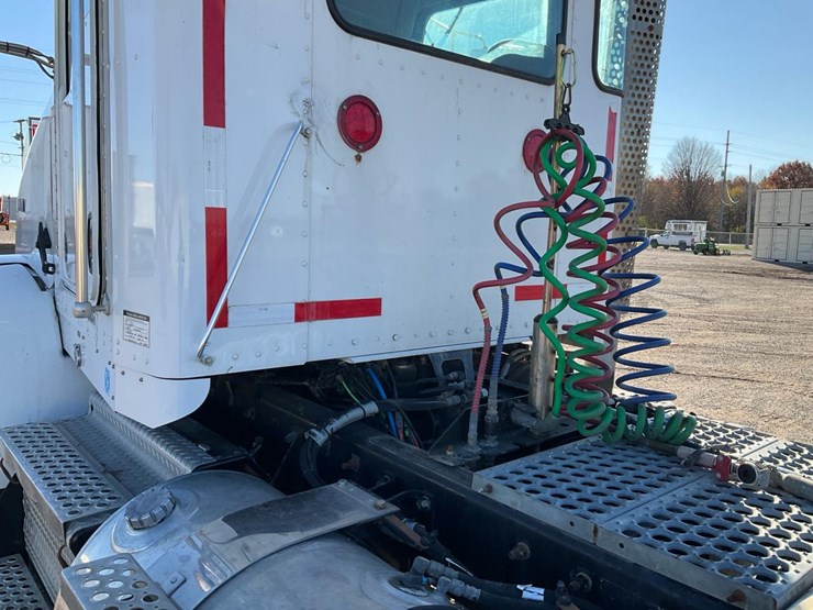 kenworth-t800-image-24