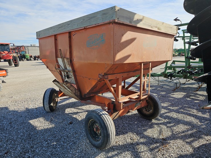 bradford-225-image-3