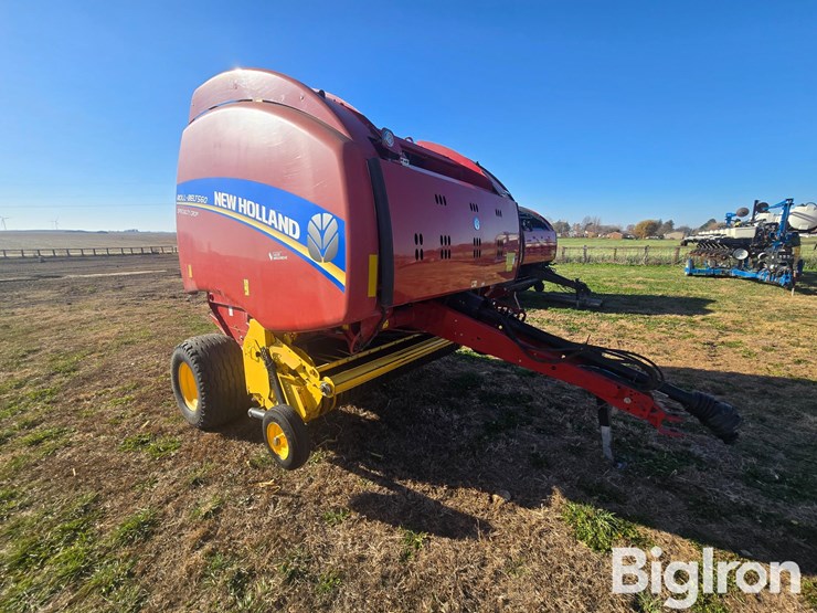 2014-new-holland-1000-image-3