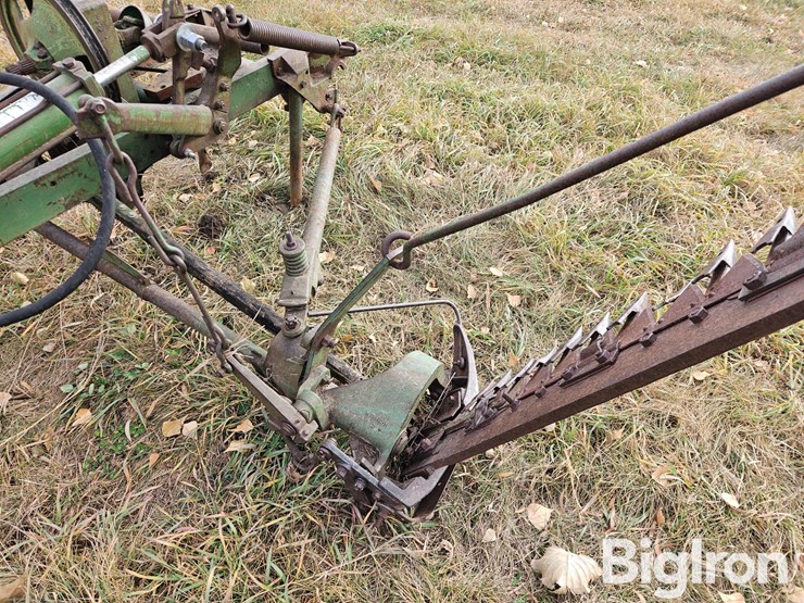 john-deere-38-image-16