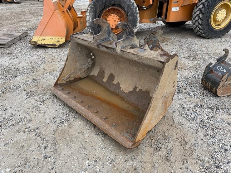 kobelco-sk140-image-1