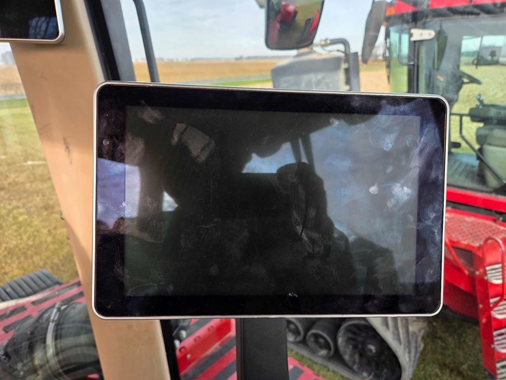 case-ih-620-image-71