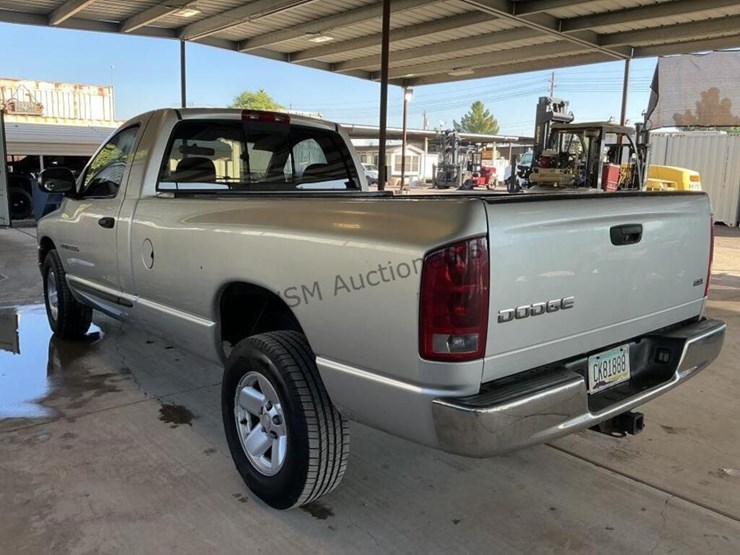 2003-dodge-1500-image-5