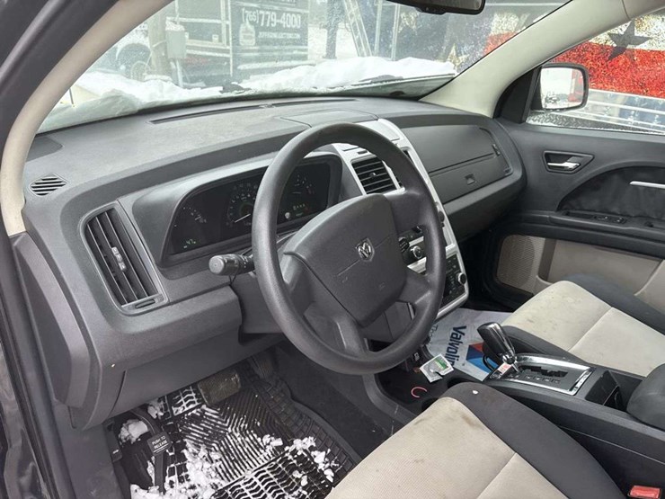 2009-dodge-journey-sxt-image-19