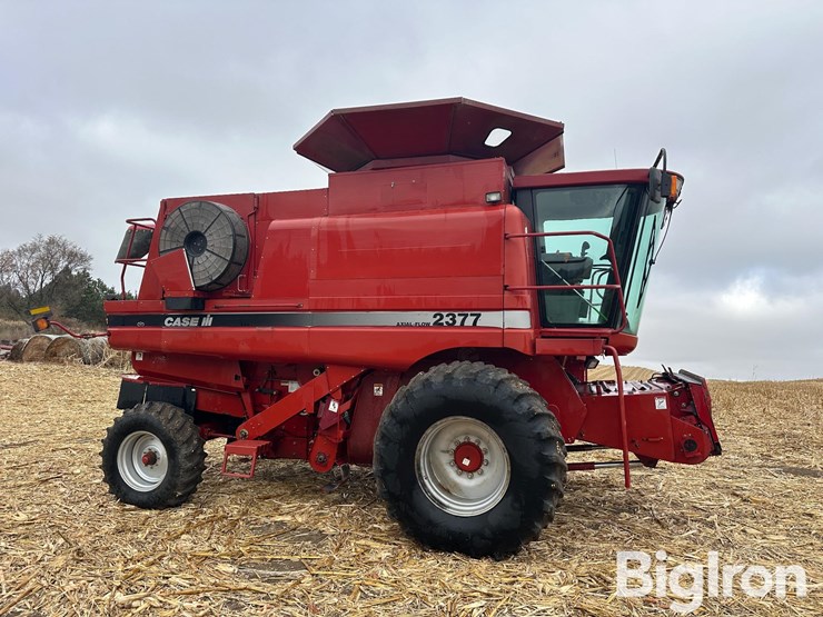 case-ih-2377-image-3