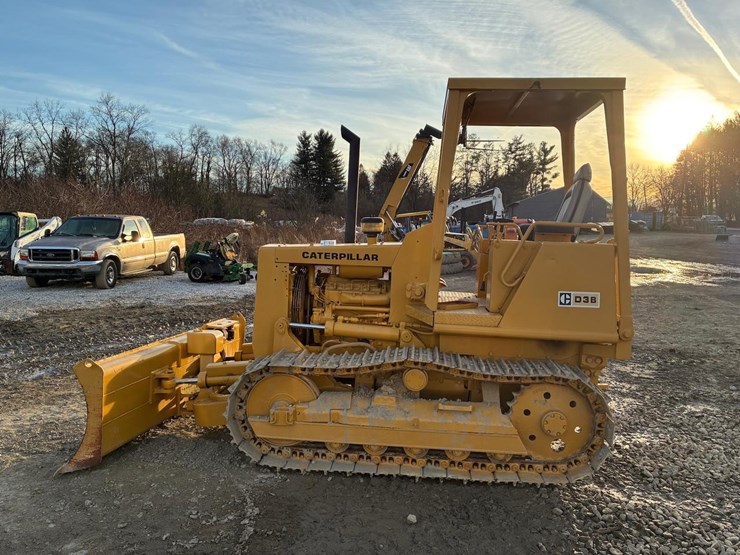 caterpillar-d3b-image-6