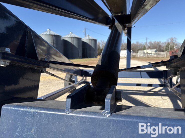 harvest-international-h1072-image-18