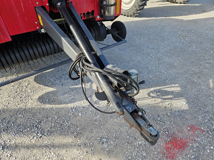 massey-ferguson-2946-image-2