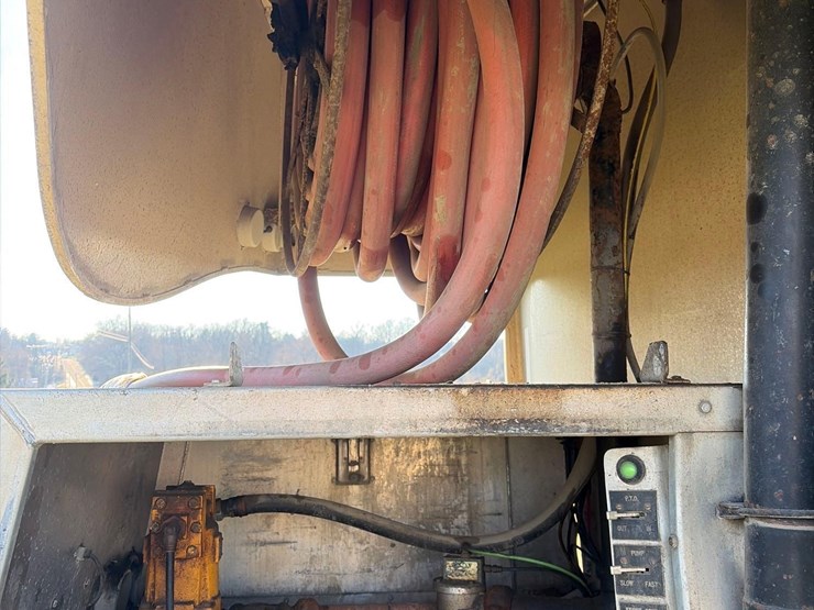 international-dt466-image-13