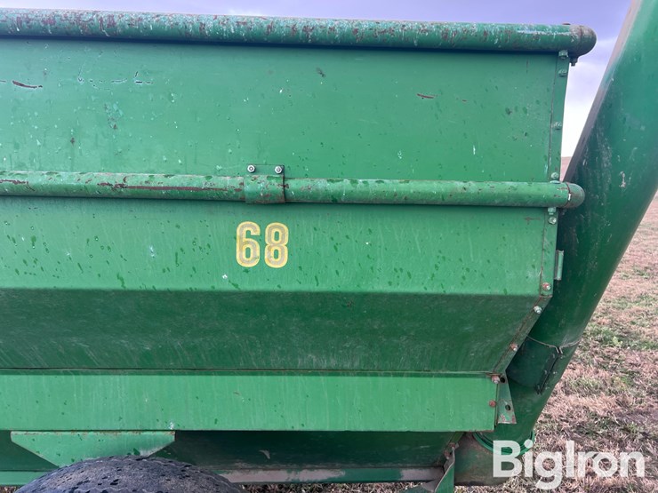 john-deere-68-image-12