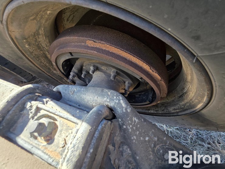 peterbilt-379-image-19